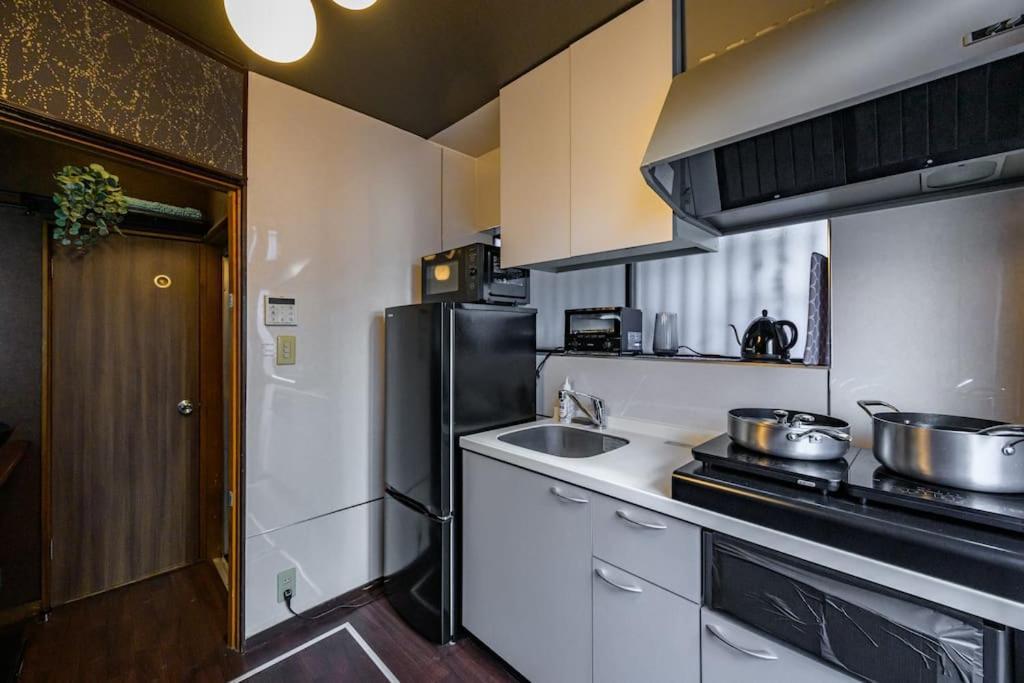 טוקיו Premier Suite Nishiazabu Roppongi Front מראה חיצוני תמונה