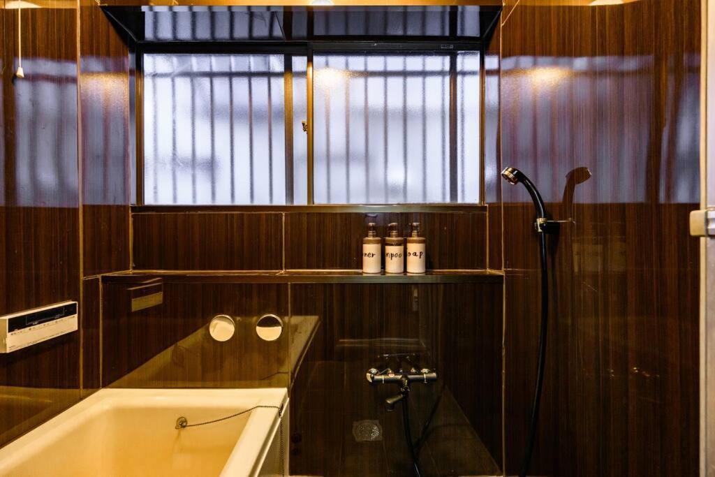 טוקיו Premier Suite Nishiazabu Roppongi Front מראה חיצוני תמונה