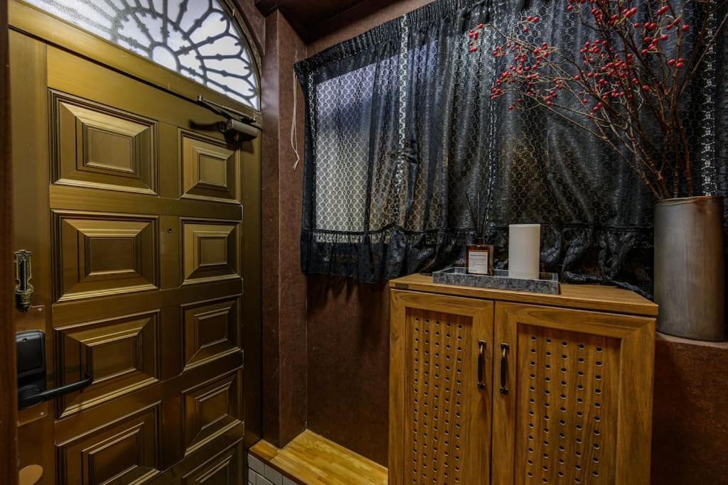 טוקיו Premier Suite Nishiazabu Roppongi Front מראה חיצוני תמונה